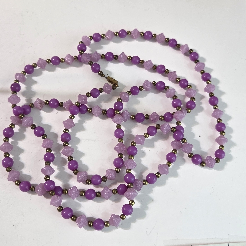 Vtg Celluloid Long Lavender Beaded Necklace 40s 50s Flapper Style Brass Spacers